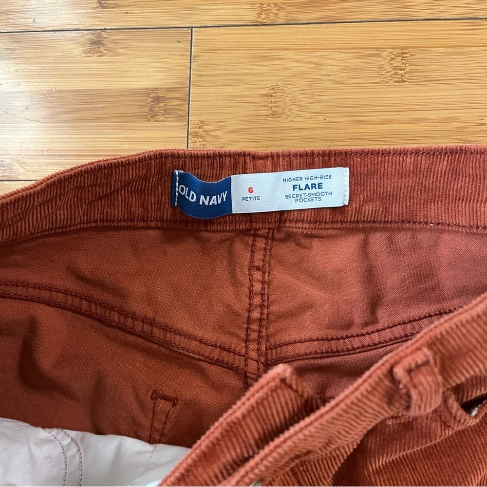 Old Navy Corduroy High Rise Flare Pants with Secret-Smooth Pockets 70s Inspired - Picture 5 of 11